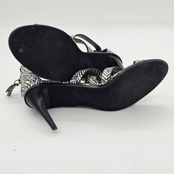 Joe's Jeans Womens High Heels Strappy Ankle Zip Zebra Print Black/White Size 7.5 - Picture 13 of 13
